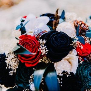 Sola Wood Bridal Bouquet